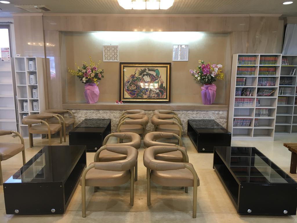 Hirosaki Prince Hotel ภายนอก รูปภาพ